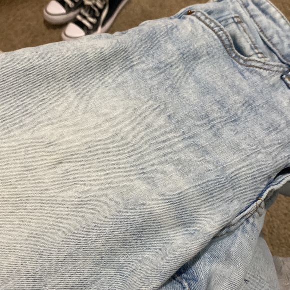 Old Navy Jeans - Picture 5 of 5